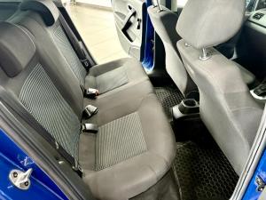Volkswagen Polo Vivo hatch 1.6 Comfortline auto - Image 14