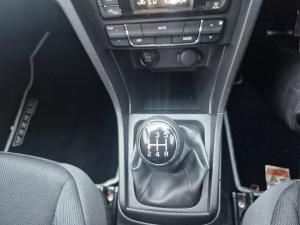 Suzuki Vitara Brezza 1.5 GLX - Image 18