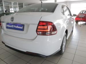 Volkswagen Polo sedan 1.4 Comfortline - Image 4