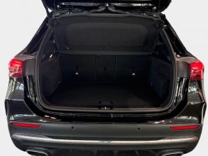 Mercedes-Benz GLA GLA200 Progressive - Image 9