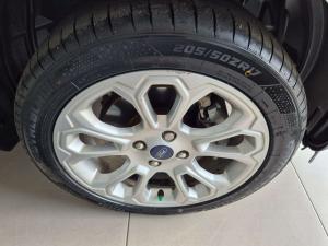 Ford Ecosport 1.0 Ecoboost Titanium automatic - Image 13