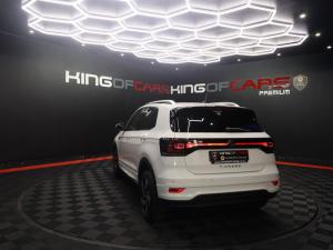 Volkswagen T-Cross 1.0TSI 85kW Highline - Image 4