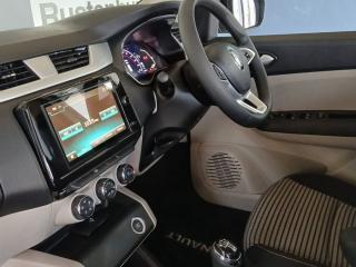 Renault Triber 1.0 Prestige