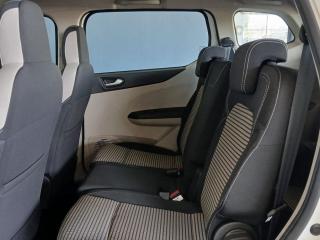 Renault Triber 1.0 Prestige