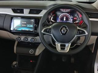 Renault Triber 1.0 Prestige