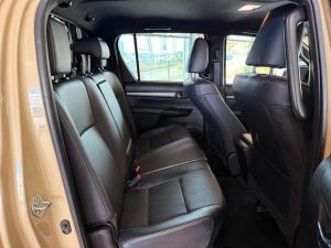 Toyota Hilux 2.8GD-6 double cab 4x4 Legend auto - Image 10