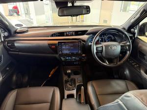 Toyota Hilux 2.8GD-6 double cab 4x4 Legend auto - Image 12