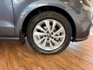 Volkswagen Polo Vivo hatch 1.4 Life - Image 8