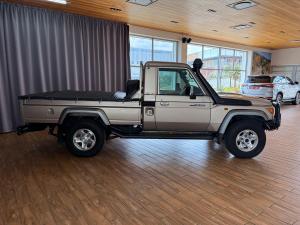 Toyota Land Cruiser 79 4.5D-4D V8 double cab LX Namib - Image 9