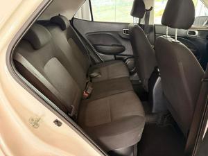 Hyundai Venue 1.0T Motion auto - Image 10