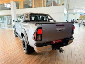 Toyota Hilux 2.8GD-6 double cab Raider auto - Image 4
