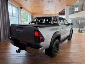 Toyota Hilux 2.8GD-6 double cab Raider auto - Image 6