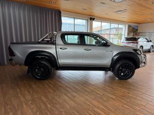 Toyota Hilux 2.8GD-6 double cab Raider auto - Image 9