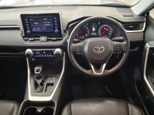 Toyota RAV4 2.0 GX auto - Image 10