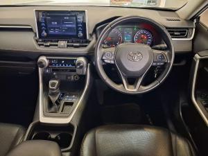 Toyota RAV4 2.0 GX auto - Image 13