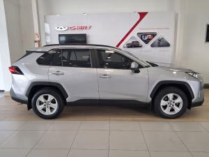 Toyota RAV4 2.0 GX auto - Image 7