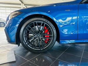 Mercedes-Benz C-Class C43 - Image 16