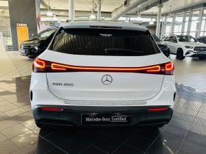 Mercedes-Benz EQA EQA250 Progressive - Image 12
