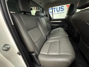 Toyota Hilux 2.8GD-6 double cab Raider auto - Image 16