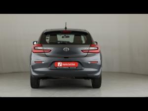 Toyota Starlet 1.5 XS auto - Image 5