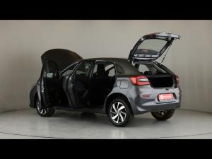 Toyota Starlet 1.5 XS auto - Image 25