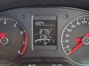 Volkswagen Polo Vivo hatch 1.4 Trendline - Image 9