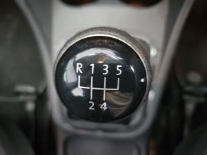 Volkswagen Polo Vivo hatch 1.4 Trendline - Image 10