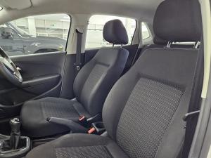 Volkswagen Polo Vivo hatch 1.4 Trendline - Image 14