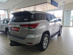 Toyota Fortuner 2.8GD-6 - Image 2