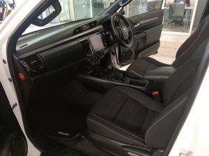Toyota Hilux 2.8GD-6 Xtra cab 4x4 Legend auto - Image 7