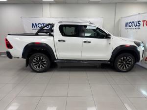 Toyota Hilux 2.8GD-6 double cab 4x4 GR-Sport - Image 3