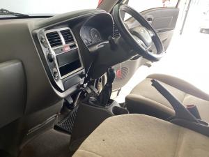 Hyundai H-100 Bakkie 2.6D chassis cab - Image 7