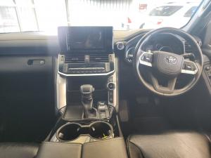 Toyota Land Cruiser 300 3.3D GX-R - Image 6