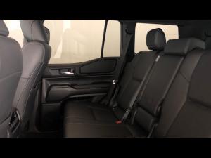 Toyota Land Cruiser Prado 2.8GD VX-R - Image 11
