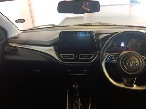 Toyota Starlet 1.5 XR manual - Image 6