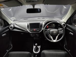 Toyota Vitz 1.0 XR manual - Image 6