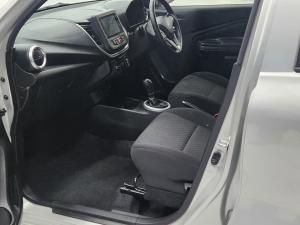 Toyota Vitz 1.0 XR manual - Image 7