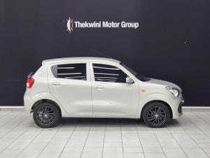 Toyota Vitz 1.0 XR manual - Image 3