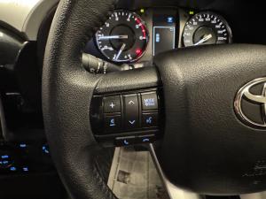 Toyota Hilux 2.8GD-6 double cab 4x4 Raider auto - Image 9