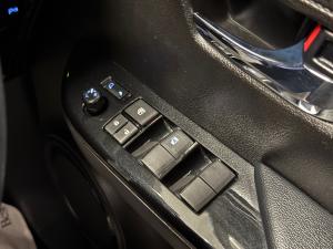 Toyota Hilux 2.8GD-6 double cab 4x4 Raider auto - Image 19