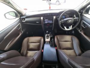 Toyota Fortuner 2.4GD-6 auto - Image 6