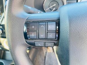 Toyota Hilux 2.4GD-6 double cab 4x4 Raider auto - Image 9