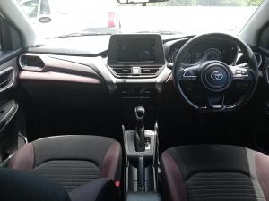Toyota Starlet Cross 1.5 XS auto - Image 6