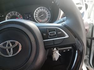 Toyota Starlet Cross 1.5 XS auto - Image 10