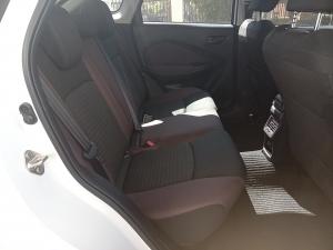 Toyota Starlet Cross 1.5 XS auto - Image 17