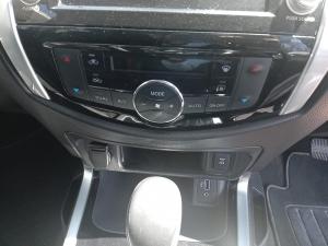 Nissan Navara 2.5DDTi double cab LE Plus - Image 14