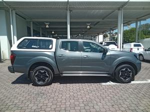 Nissan Navara 2.5DDTi double cab LE Plus - Image 3