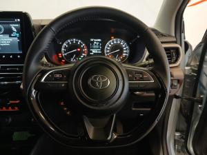 Toyota Starlet Cross 1.5 XR manual - Image 8