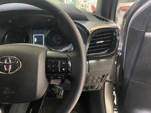 Toyota Hilux 2.8 GD-6 RB LegendE/CAB - Image 10