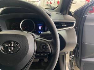 Toyota Corolla Cross 1.8 Xi - Image 10